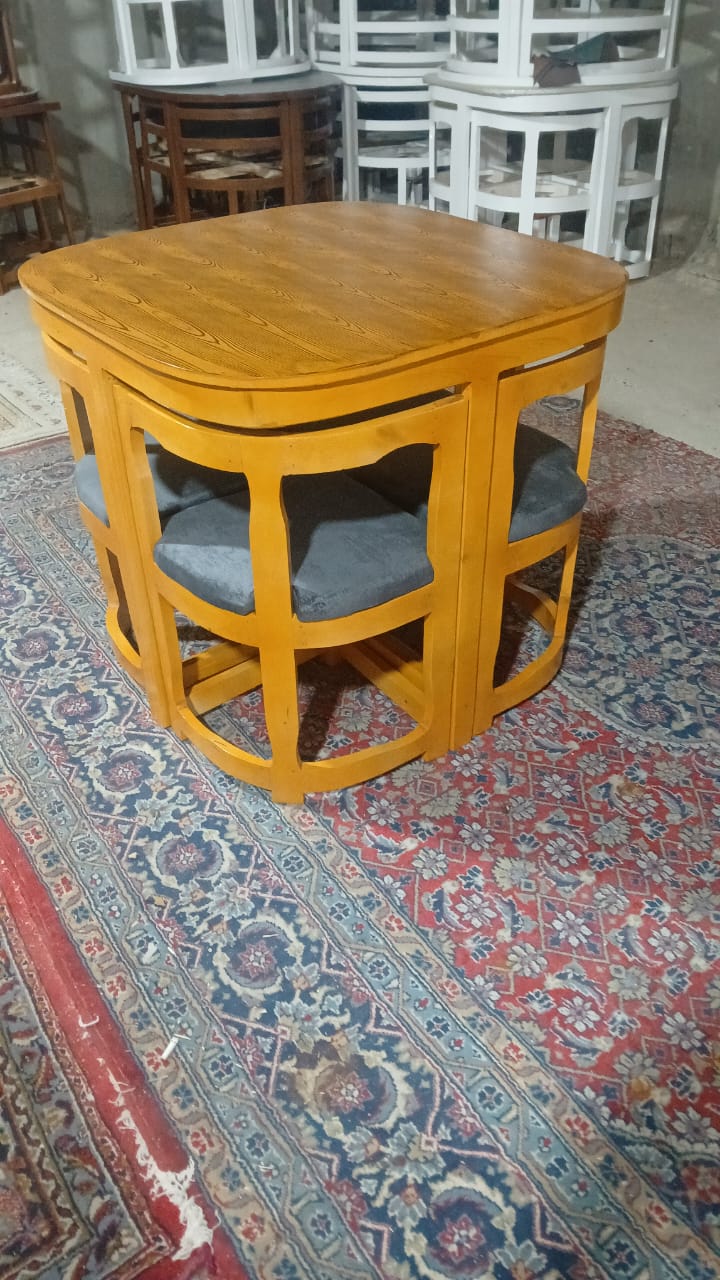 ناهارخوری کمجا